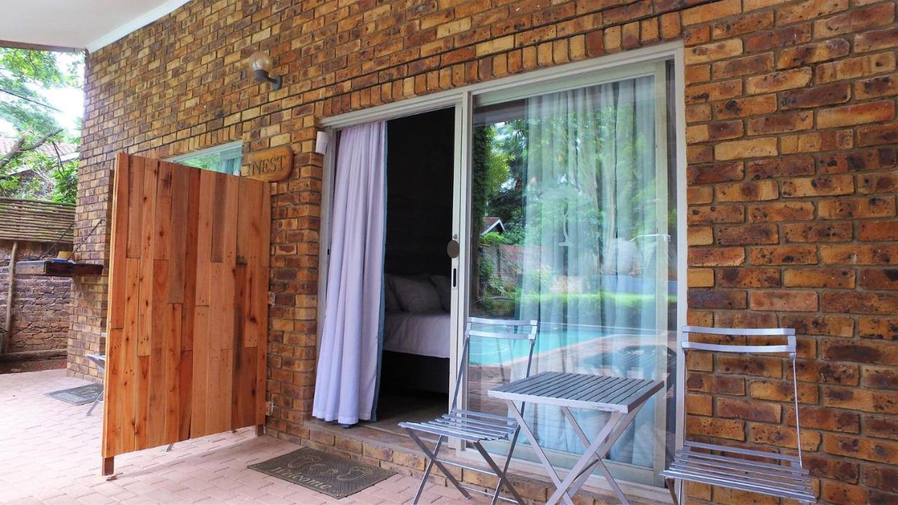 Kruger'S Guest House White River Bagian luar foto