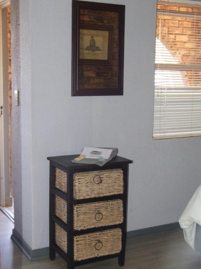 Kruger'S Guest House White River Bagian luar foto