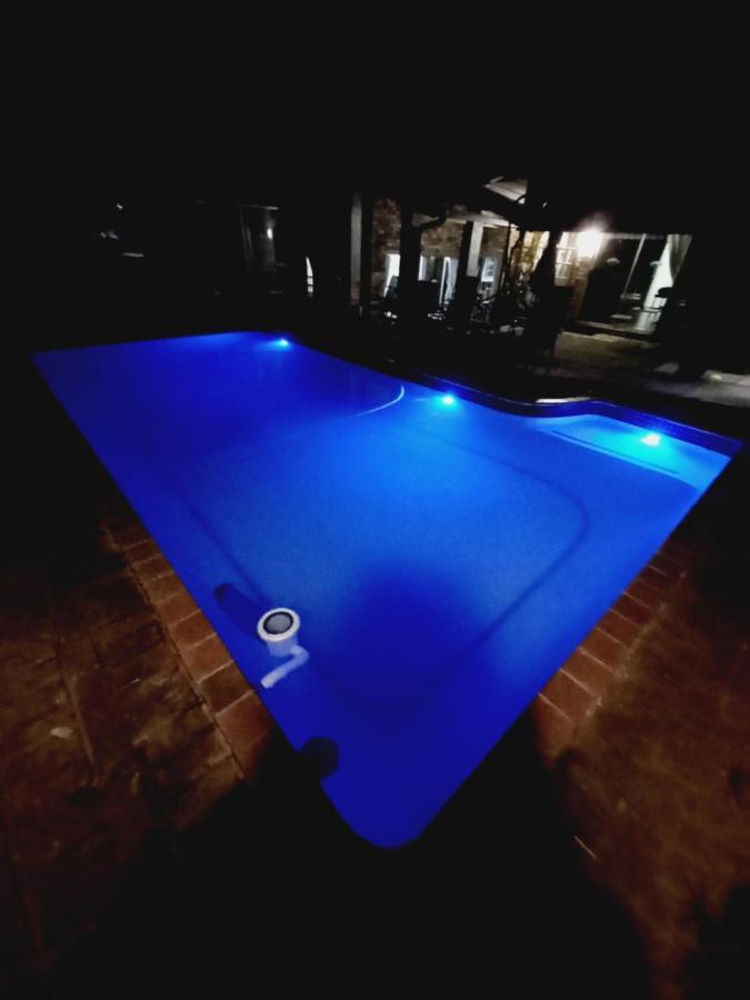 Kruger'S Guest House White River Bagian luar foto